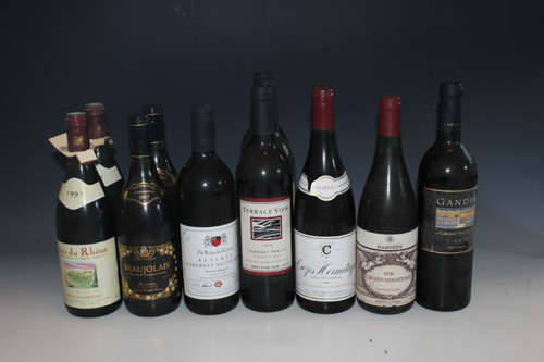 11 BOTTLES OF ASSORTED WINES CONSISTING OF 2 ARMAND DARTOIS COTES DU RHONE 1993, 2 bottles of