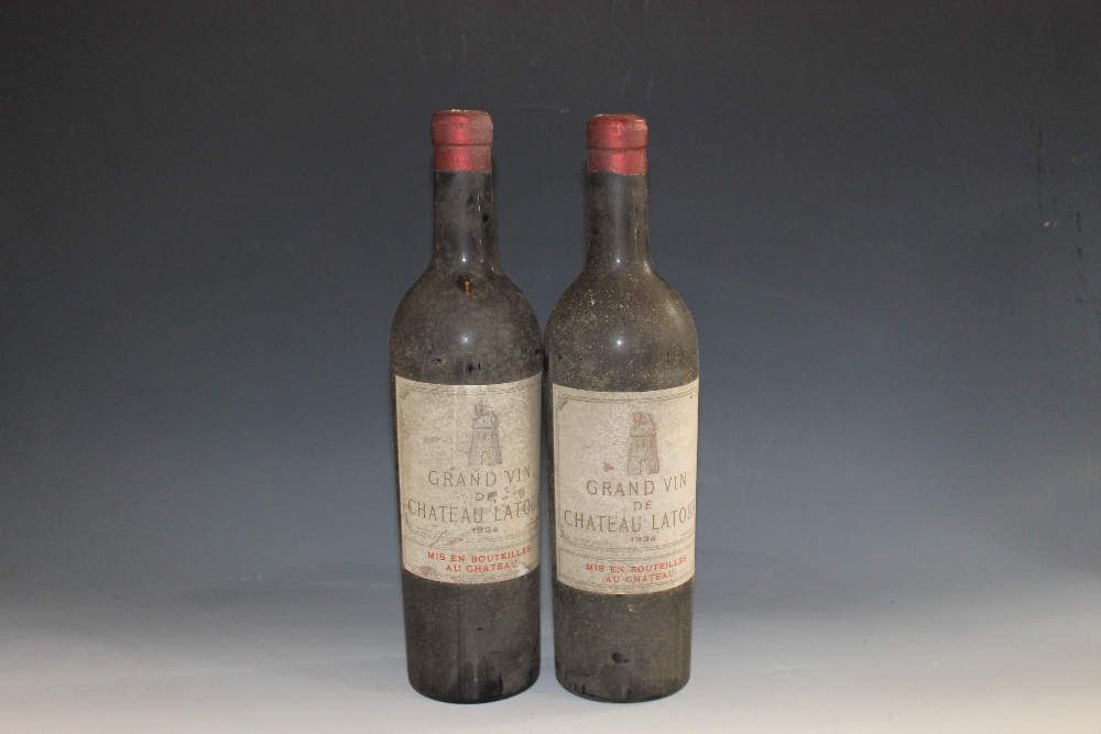 2 BOTTLES OF CHATEAU LATOUR GRAND CRU CLASSE PAUILLAC 1934, bottle A bottom shoulder, bottle b high