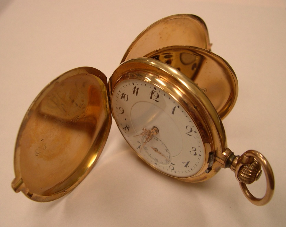 Antique 14K Yellow and Rose Gold Hunter Cased Pocket Watch. Enamel dial.Condition: Used, Good, case