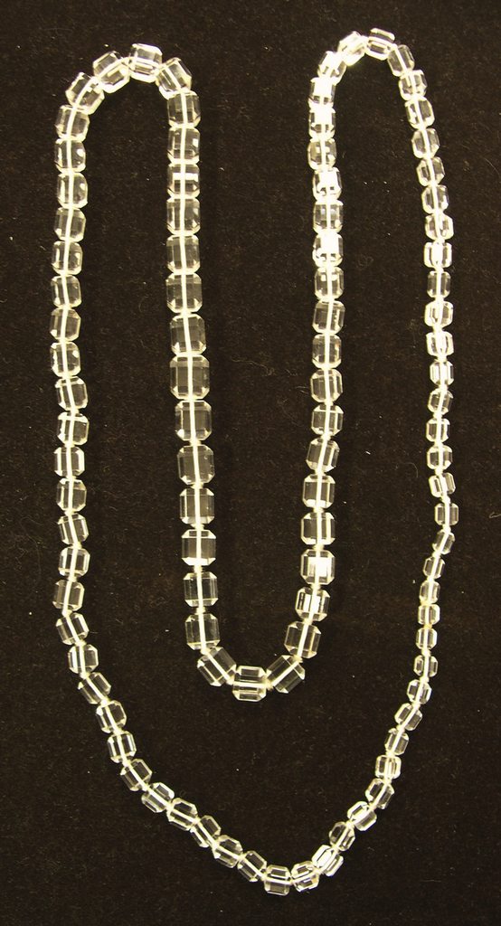 An Art Deco Graduated Square Crystal Beaded Necklace.Drop Length: 23 inches approximately.