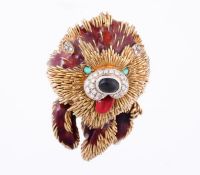 A gold, diamond and enamel Chow Chow brooch by Frascarolo, the head with a radiating gold mane of