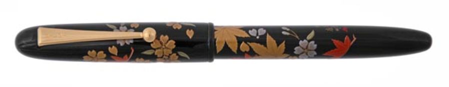 Pilot, a maple and cherry blossom Urushi Make-e fountain pen, circa 1994, the barrel and cap