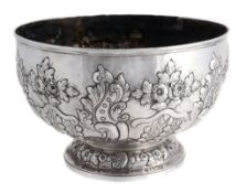 An Edwardian silver rose bowl by Charles Stuart Harris, London 1903 An Edwardian silver rose bowl by