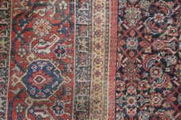 A Mahal carpet 209 x 305cm