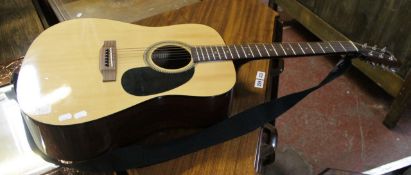 An acoustic Spanish guitar with zip cover. There is no condition report available on this lot.