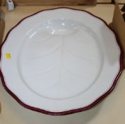 Two early 20th c meat dishes. There is no condition report available on this lot.