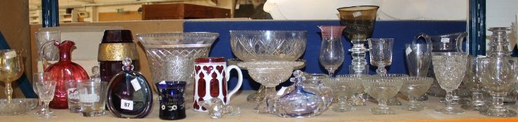 A mixed quantity of glass ware, including a purple Mauser vase, tavern rummers . There is no