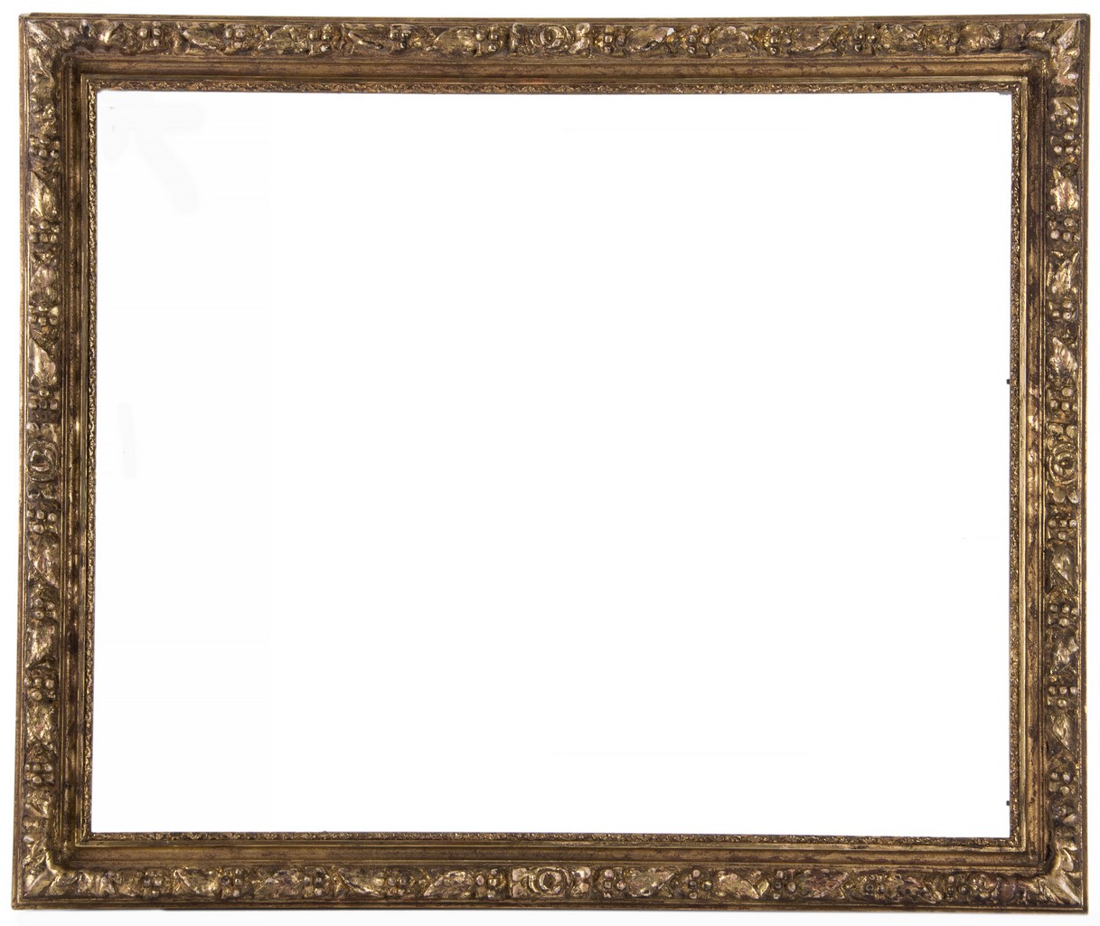 Assortment of five modern gilt wood frames, in period style, in varying rebate sizes A condition - Image 4 of 5