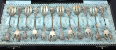 A set of twelve Dutch silver cake forks, 1814-1905 sword mark for  A set of twelve Dutch silver cake