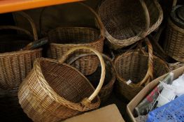 A mixed quantity of wicker baskets and picnic hampers etc. Best Bid
