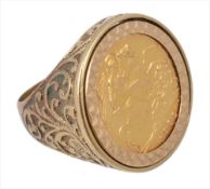 A half sovereign ring, 1982, in a 9 carat gold ring mount, 10g  A half sovereign ring,   1982, in