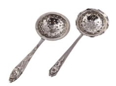 A Chinese export silver tea strainer by Wing Name & Co., Hong Kong (WN and a chop mark), circa