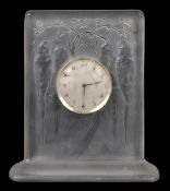 Quatre Perruches, a Rene Lalique frosted glass desk clock (pendulette), designed 1920, with an