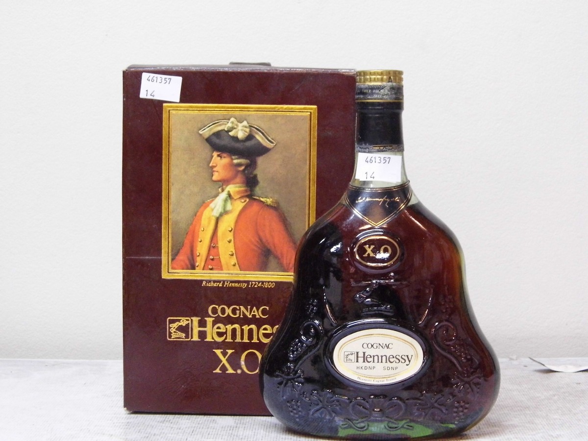 Hennessey XO Cognac No Size or Strength Stated Believed 1970`s/80`s bottling 1 bt OCC