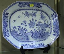 Late18th/early 19th century Chinese blue and white tureen stand, 37.5cm wide