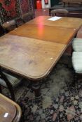 A Victorian mahogany dining table with one additional leaf 199cm extended