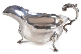 A late Victorian silver shaped oval sauce boat by George Lambert, London 1900 A late Victorian