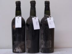 Please note amended catalogue descriptioin:Graham`s Vintage Port 19483 btsPLEASE NOTE: THIS LOT IS