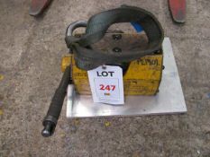 Unnamed magnetic plate lifter, swl 1tonne. This item has undergone a thorough examination with