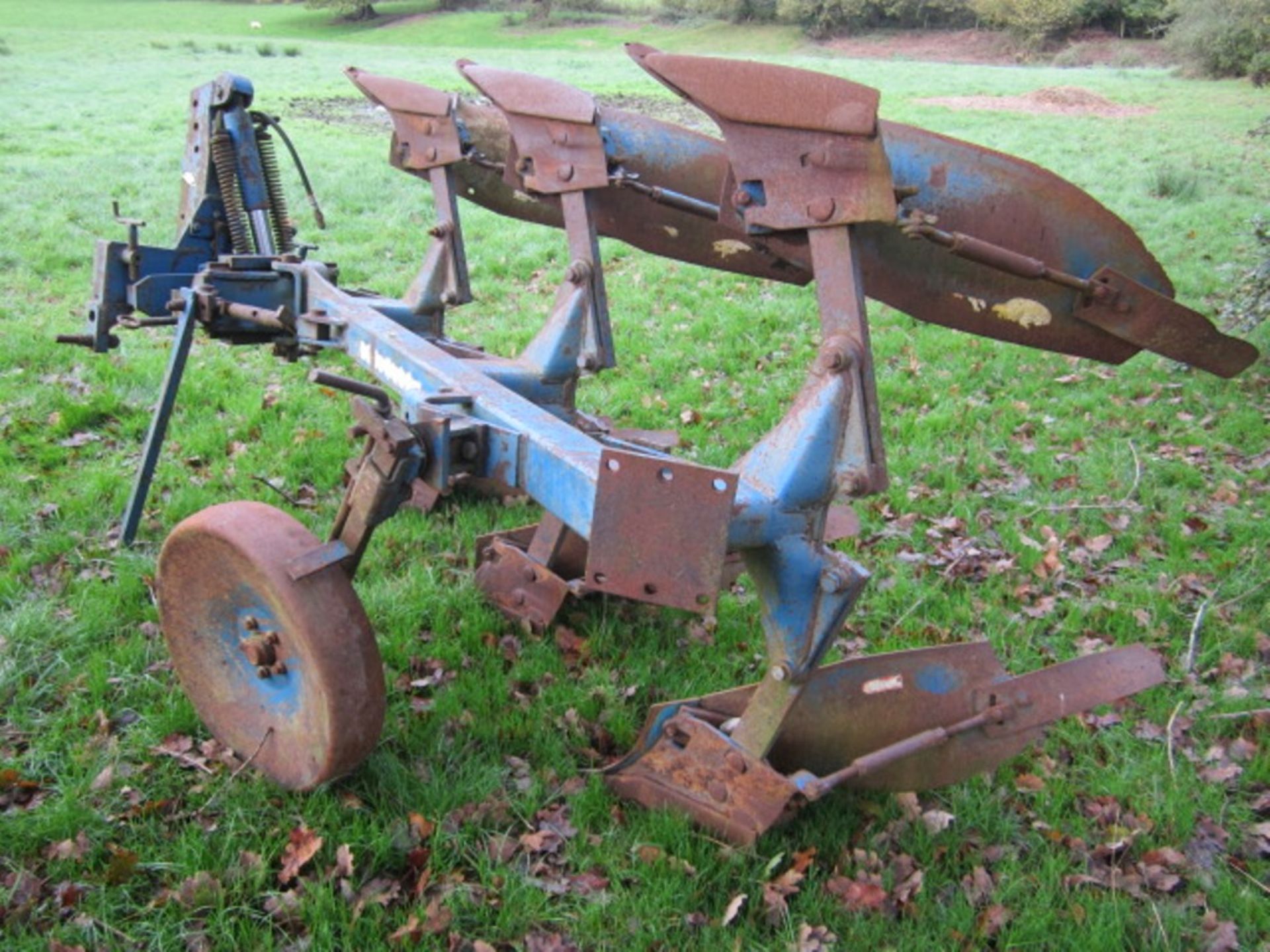 Rabewerk three furrow reversible plough, Type EAGLE S CE IV TO-35, Serial No. 67455/4, Location: