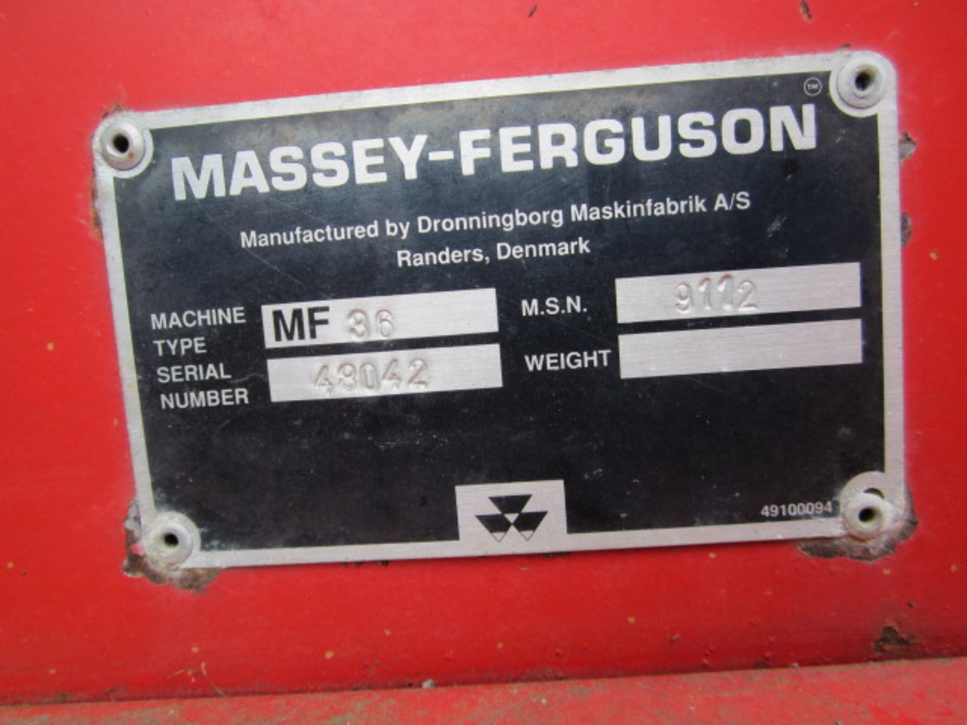 Massey Ferguson 36RS combine harvester with 16ft header and header trailer Registration No. J815 - Image 13 of 13