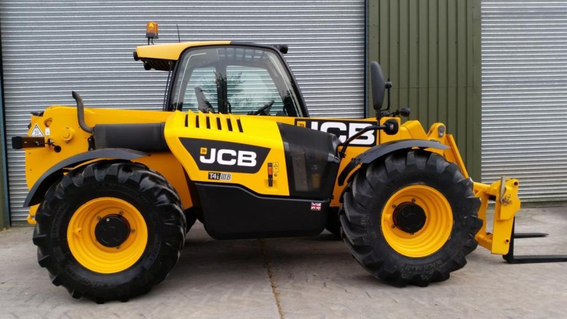 JCB 541-70 Agri Super T4i 125HP EcoMAX Engine, 6-Speed 40kph Auto Powershift Transmission, - Image 6 of 8