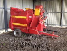 2011 Teagle Tomahawk 8080 bale shredder, complete with control box. Serial No: 5090