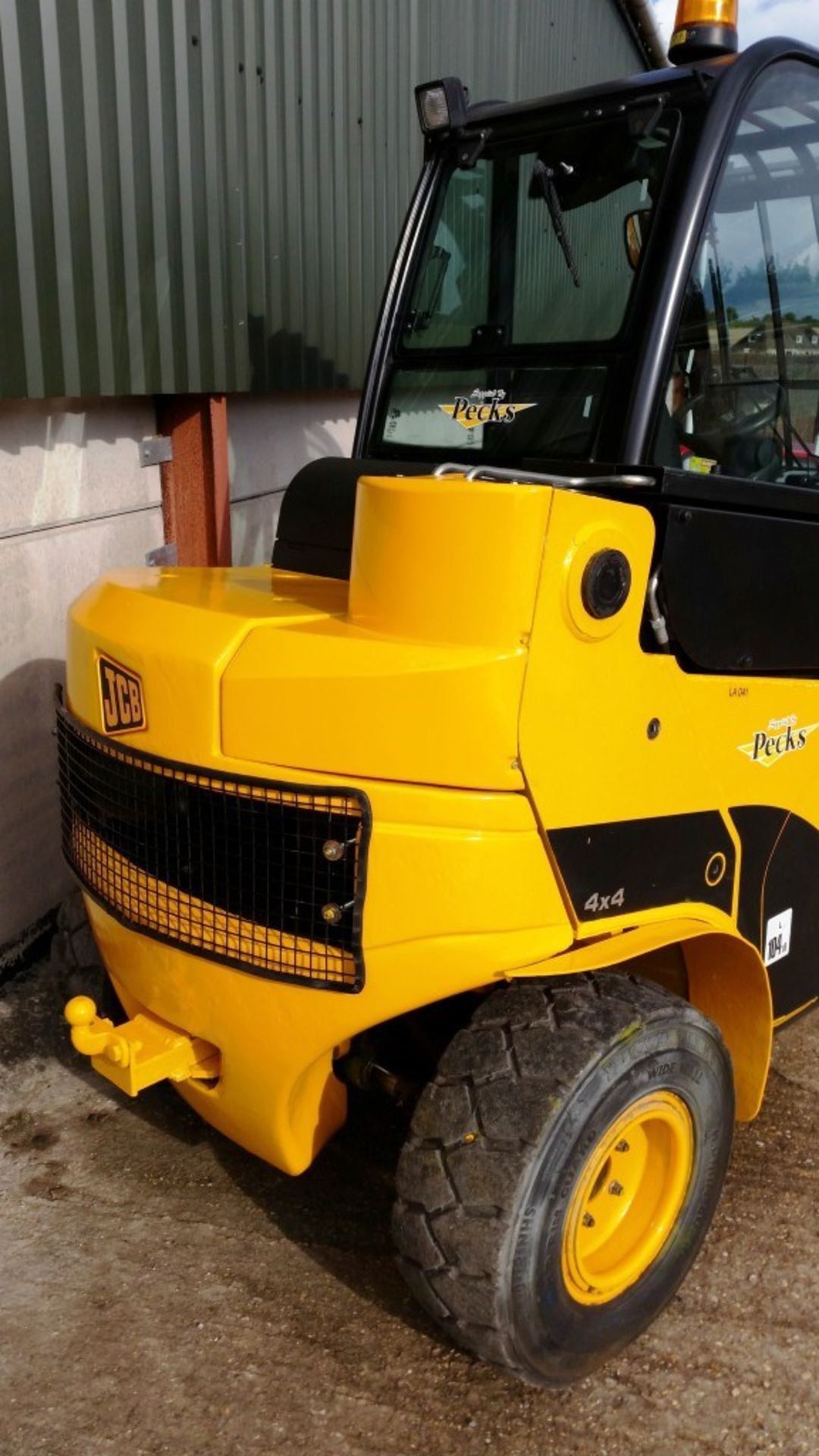 JCB Teletruck TLT35D-4WD 62HP diesel engine, 4 Wheel Drive, two speed hydrostatic transmission... - Image 4 of 8