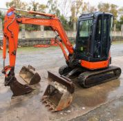 Hitachi Zaxis ZX30U-2 CLR, hydraulic rubber tracked excavator with front dozer and 11", 29" and