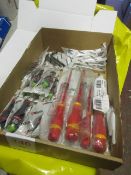 Assorted Facom screwdrivers and hexagon wrenches - 23 items