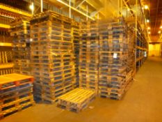 Approx 200 wooden pallets