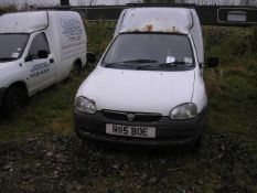 Vauxhall Combo Merit 775 1.7D van, Reg. No. R115 BOE, 149,800 recorded miles, Date of Registration