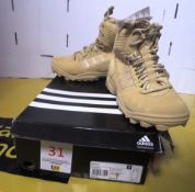 Adidas GSG 9.3 Olympic Sports Discipline Oly boot, desert, size 7.5. Location: Unit 8, Cockles Farm,