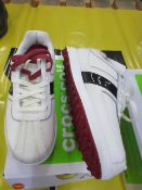 Pair of Crocs style Tyne Lopro Golf Shoes, white/true red, size UK7