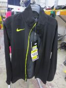 Nike mens Storm-Fit waterproof jacket, black, Size S, Style 416275-015