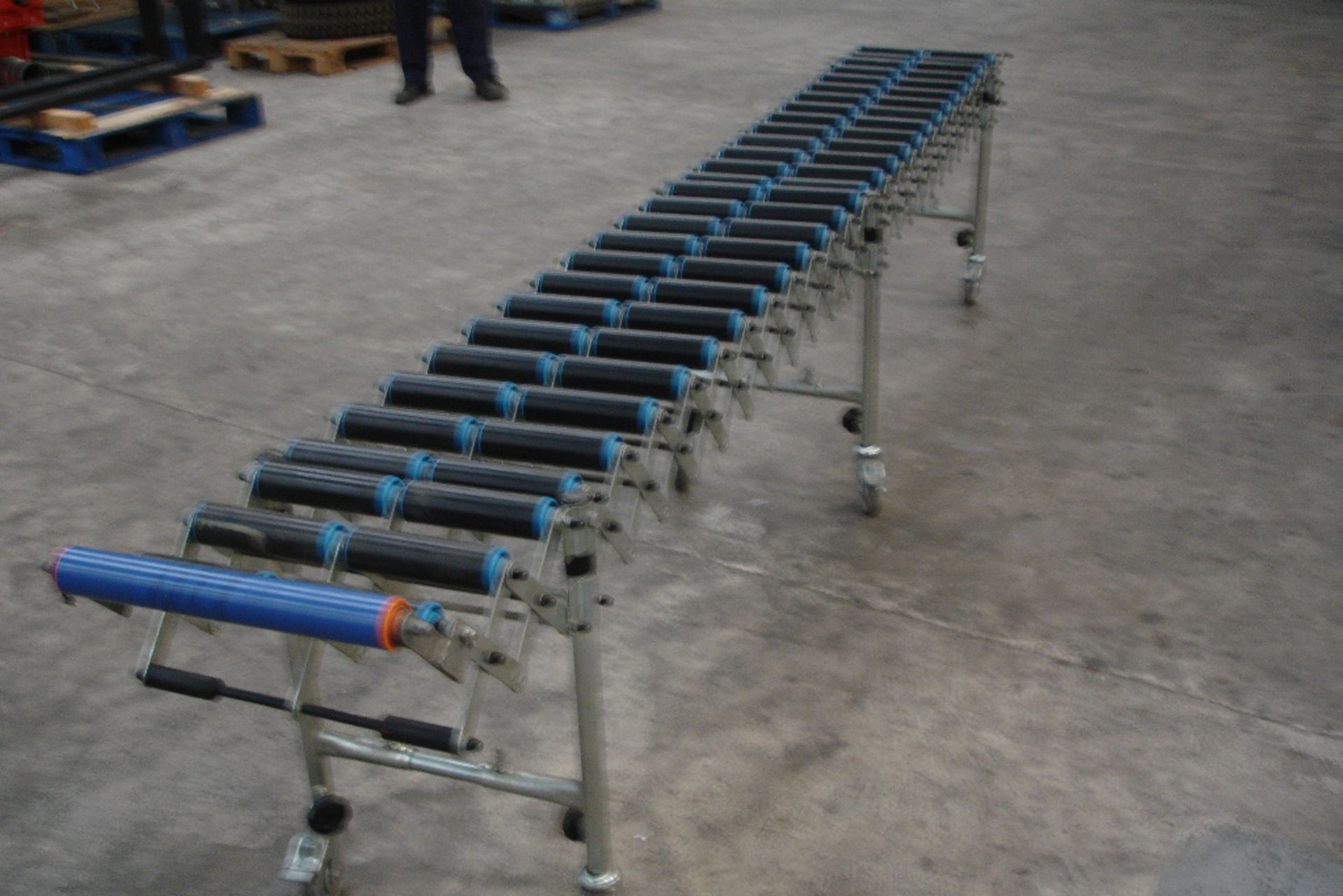 Mobile Flexible Roller Conveyor - Image 2 of 2