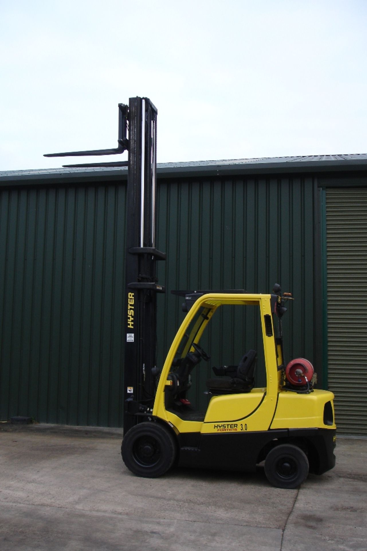 Hyster H3.00FT Forklift   ( 2007 ) - Image 6 of 6