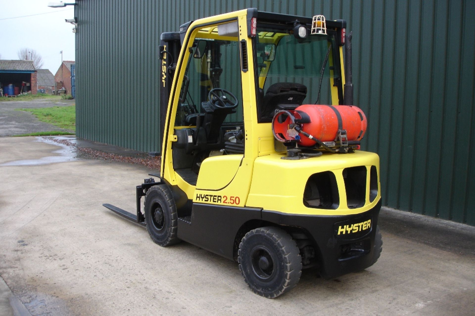 Hyster H2.5FT Forklift   ( 2005 ) - Image 2 of 6