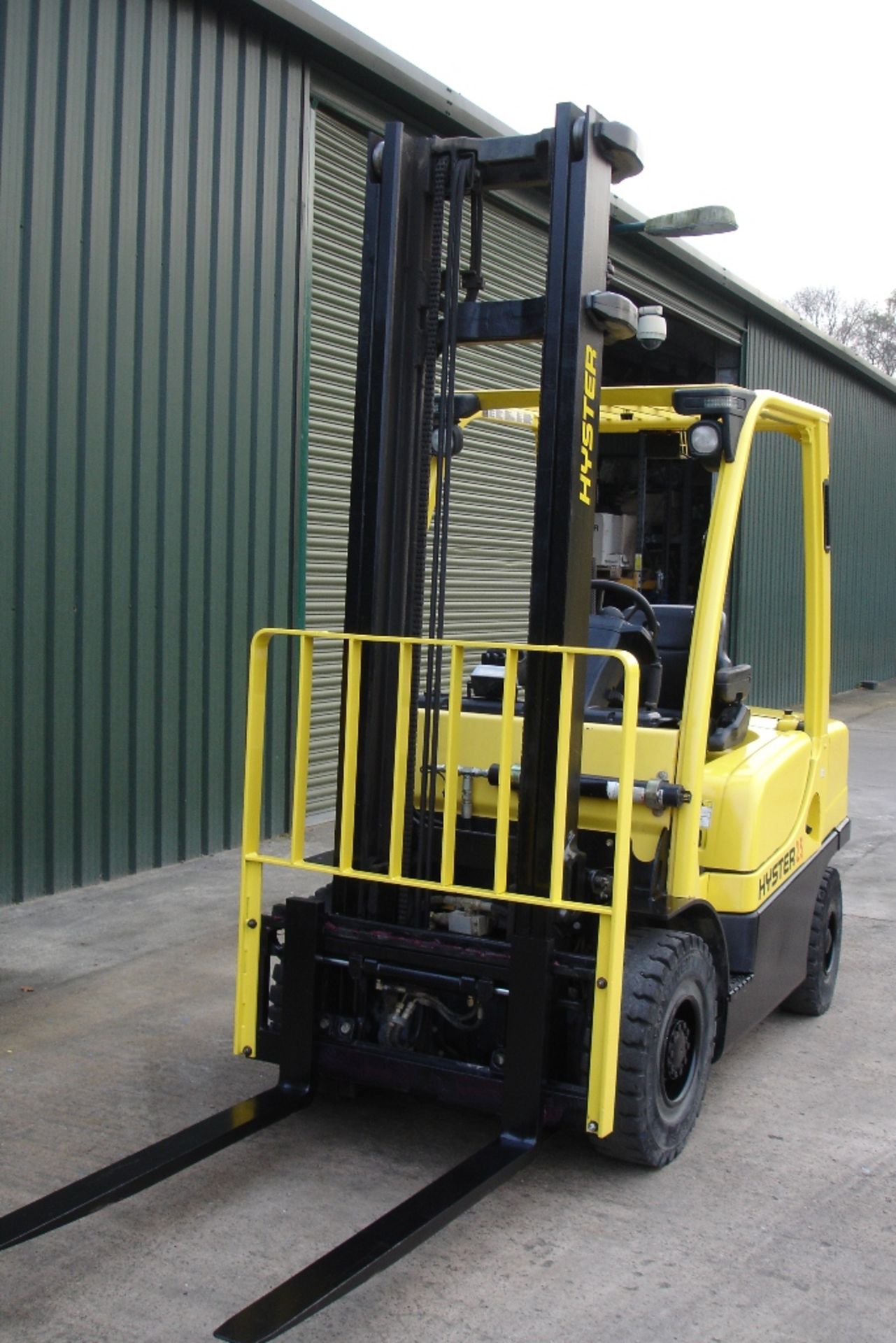 Hyster H2.5FT Forklift  ( Diesel )   ( 2006 ) - Image 4 of 6