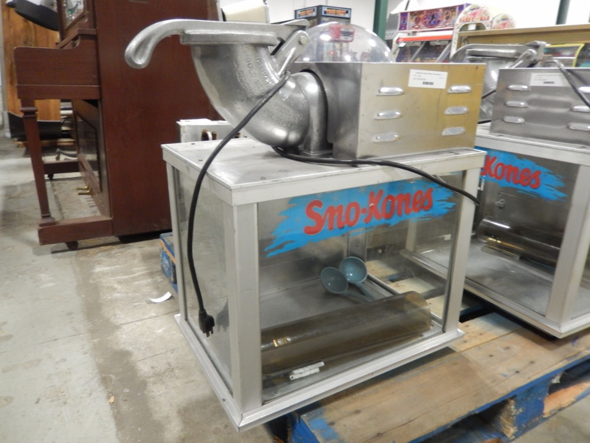 SNO CONE MACHINE