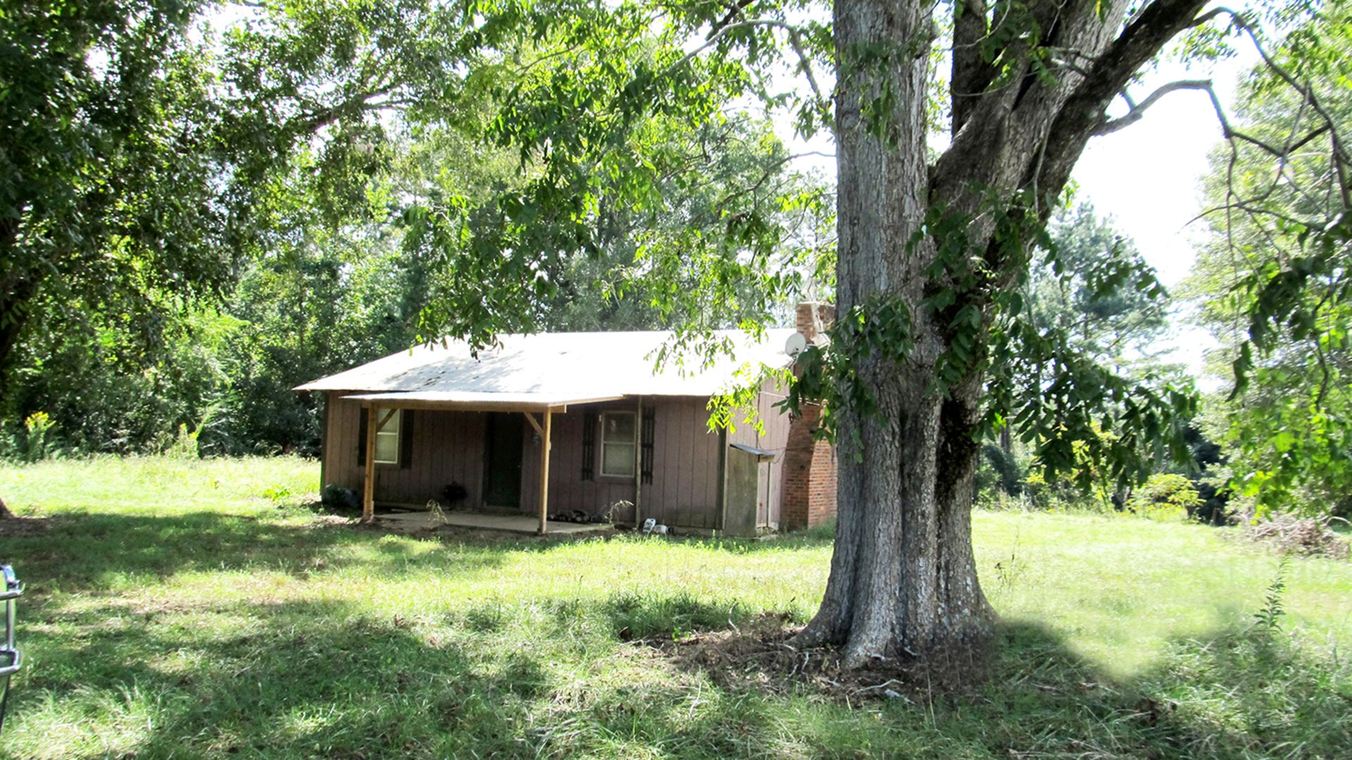 Hunting Paradise in Kemper County, DeKalb Mississippi 75 Acres ± with Cabin.