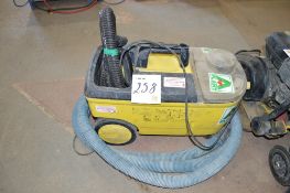 Karcher Puzzi 100 carpet cleaner