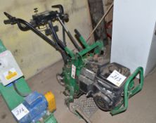 CGC petrol driven 18 inch turf cutter
A513402