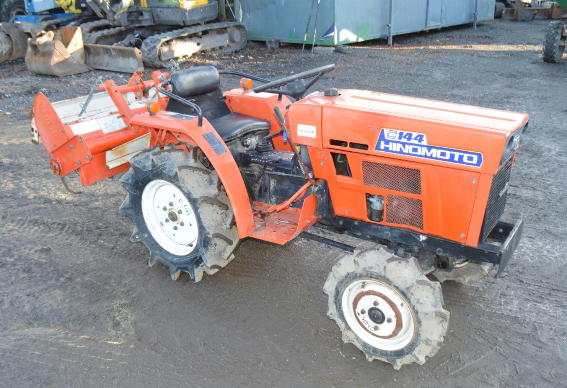 Hinomoto C144 diesel driven 4wd compact tractor - Image 7 of 19
