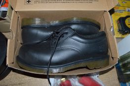Dr Martens black safety shoes size 10
New & unused