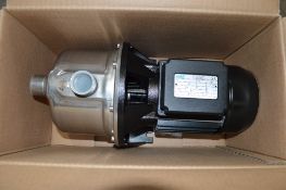 Saer M/99-AQ 240v self priming electric pump
HP:1 Hz:50
New & unused