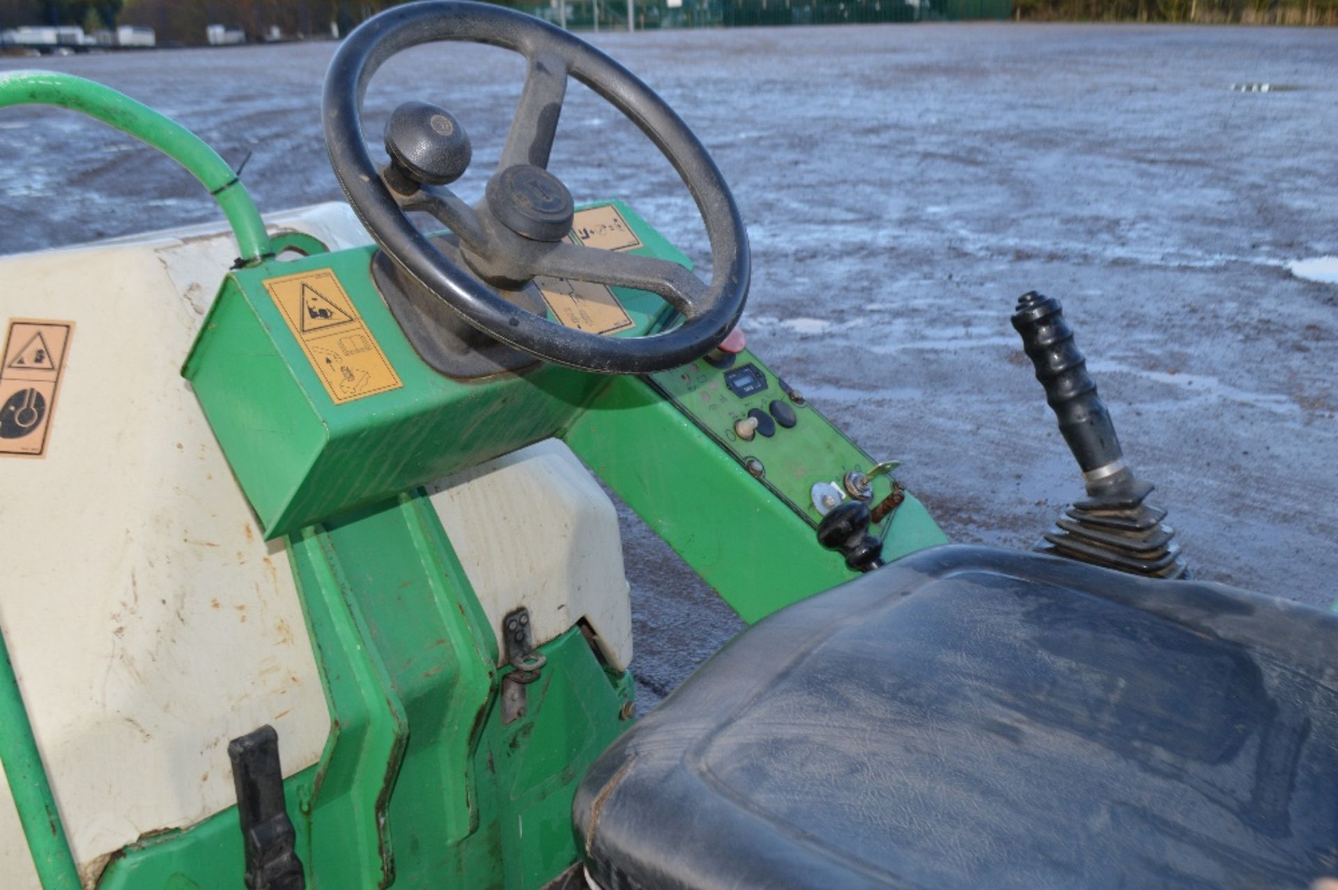 Benford Terex TV800 double drum ride on roller
Year: 2007
S/N: E710HU216
Recorded Hours: 583 - Image 7 of 7