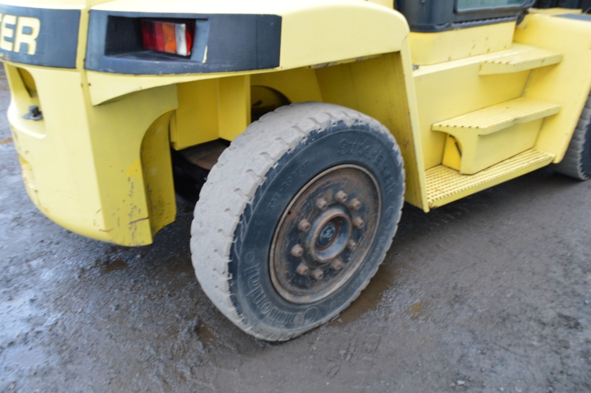 2003 Hyster 9.00 tonne counter balance fork lift - Image 11 of 15