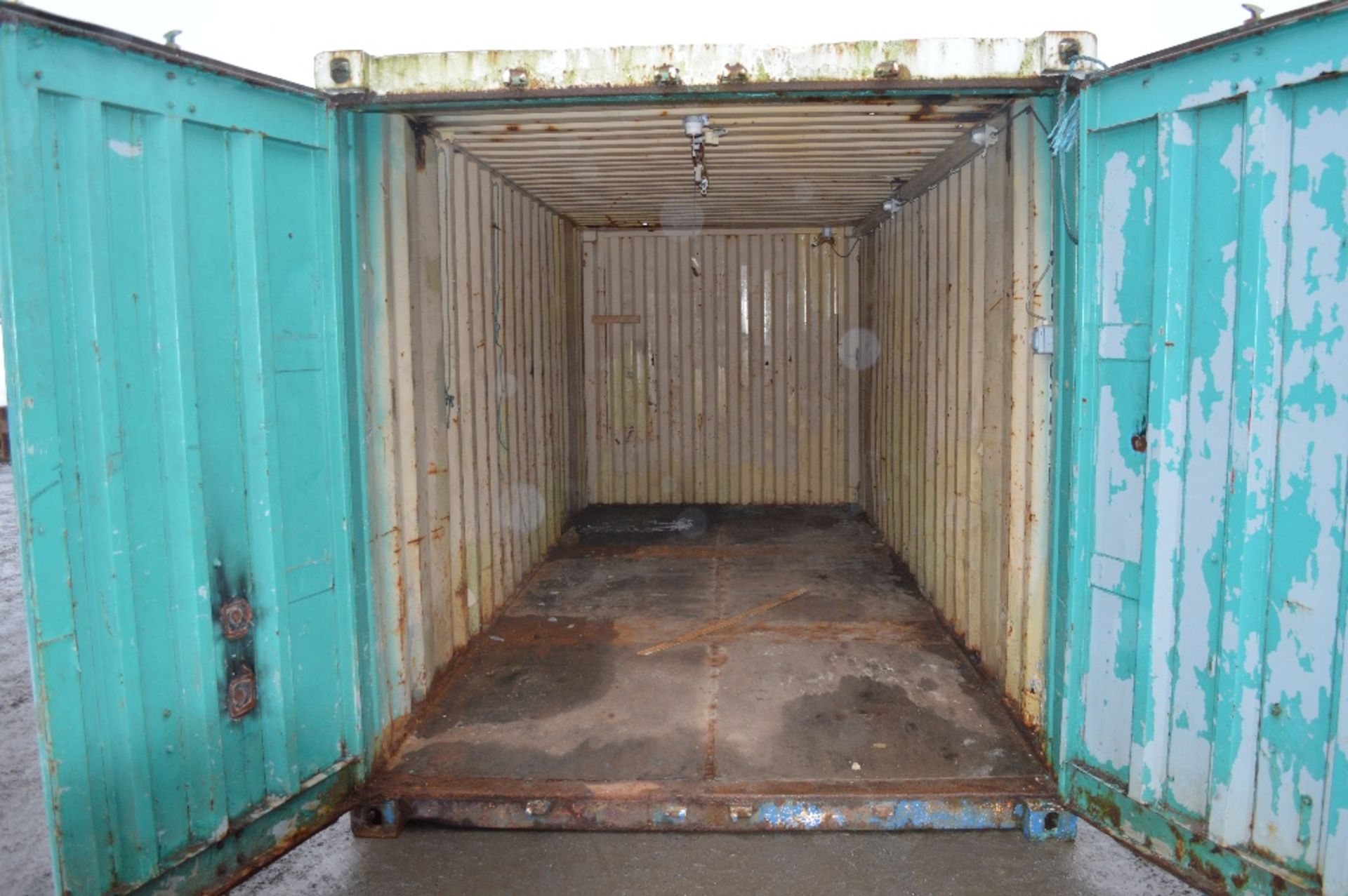 20 ft x 8 ft steel shipping container
BB062 - Image 3 of 3