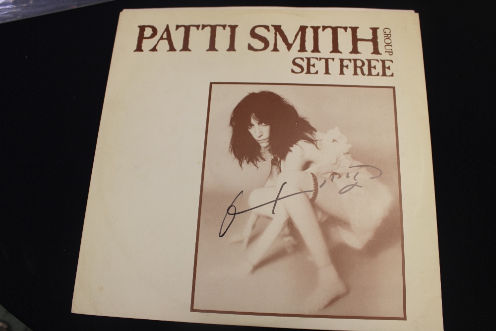 Patti Smith - UK 12 inch single signed in person by Patti